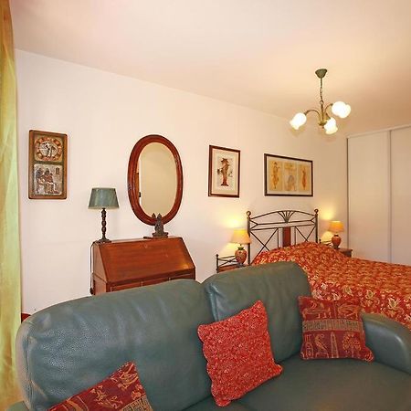 Appartement 3 Personnes Avec Coin Nuit Avec Terrasse Et Parking Quartier Du Port De Nice Luaran gambar